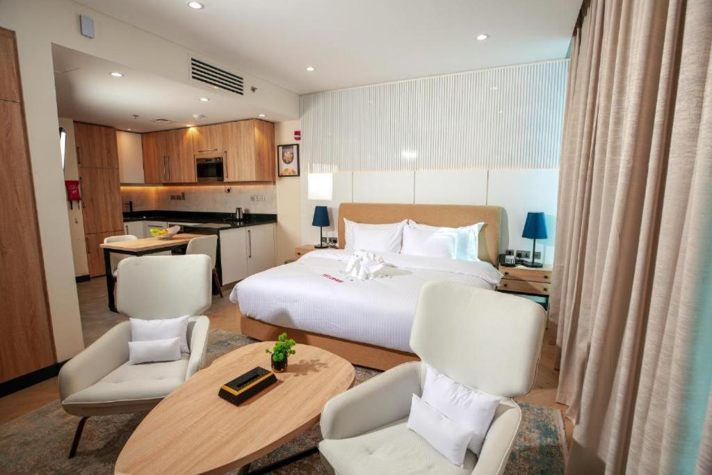 Royal Mansoura Residence Hotel الدوحة المظهر الخارجي الصورة